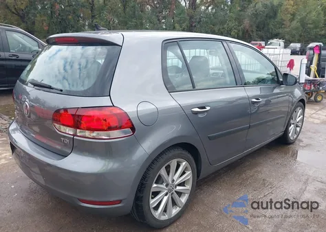 2013 Volkswagen Golf 2.0L Tdi 4-Door z USA, uszkodzony, nr VIN WVWDM7AJ4DW136205